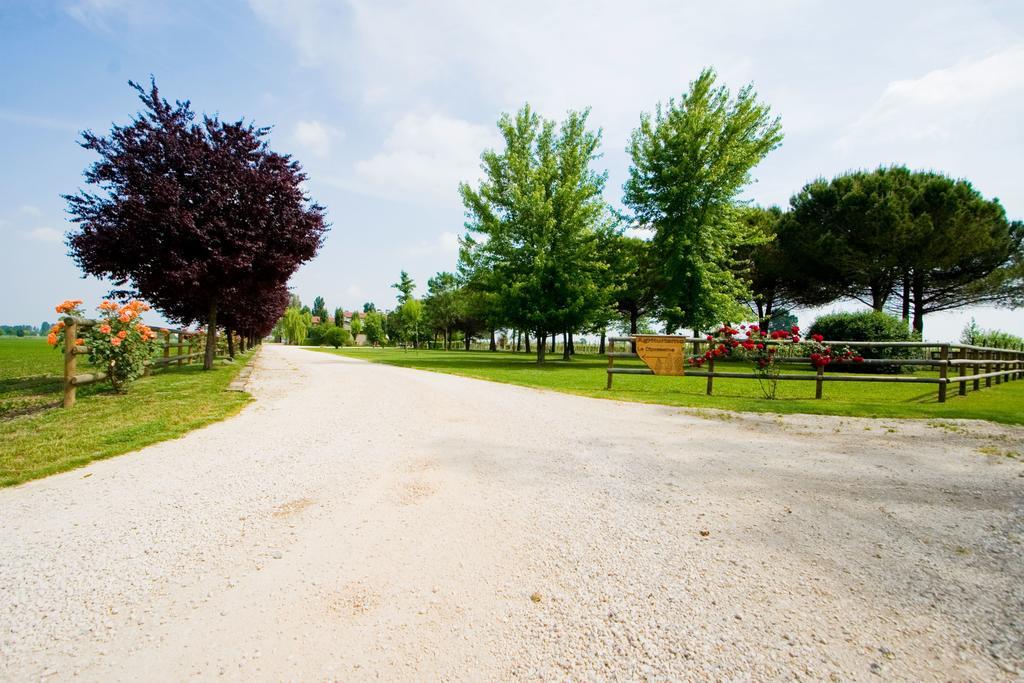 Agriturismo Le Cipressine 메올로 외부 사진