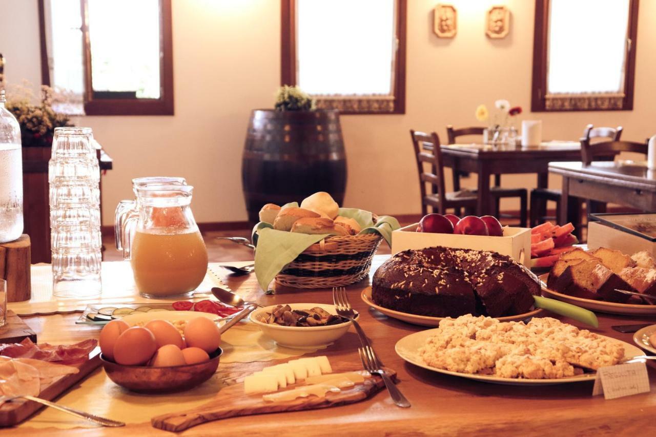 Agriturismo Le Cipressine 메올로 외부 사진
